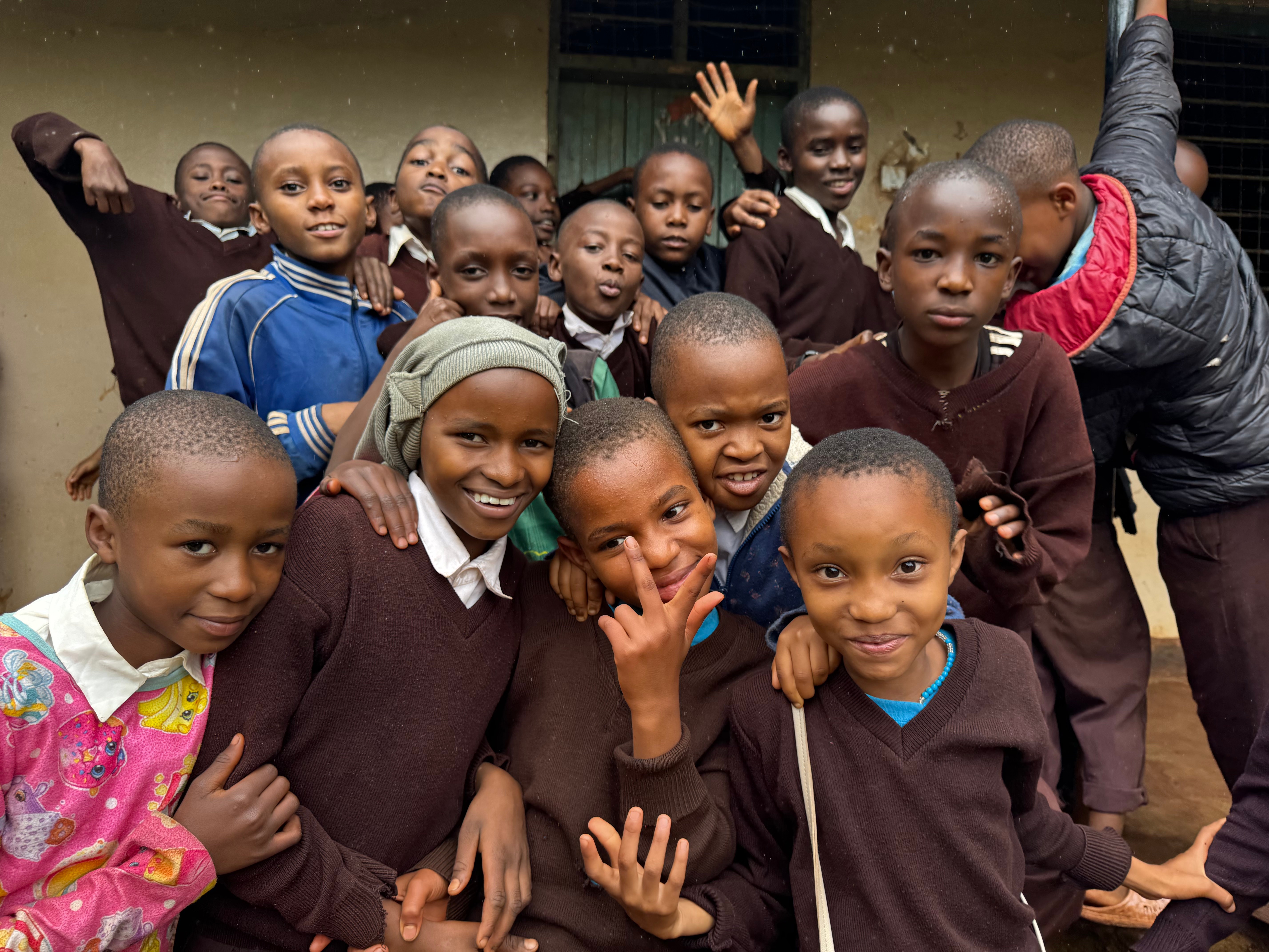 Group of students from Uweza Tanzania